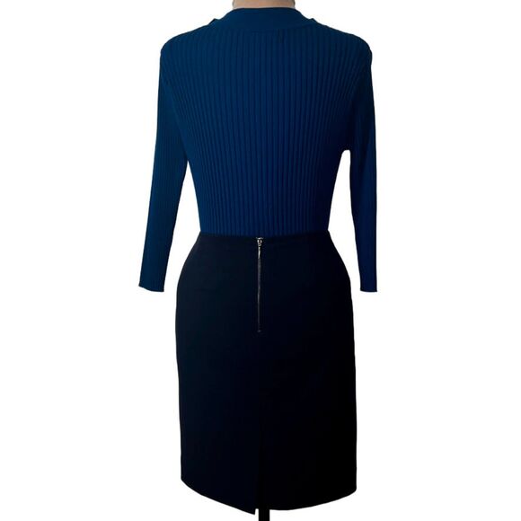 August Silk Blue V-Neck Knit Sweater with Black Diamond Detail - Picture 6 of 10